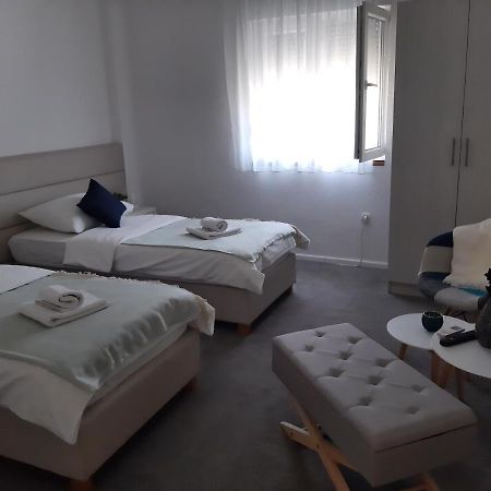 Guest House Vanja โมสตาร์ ภายนอก รูปภาพ