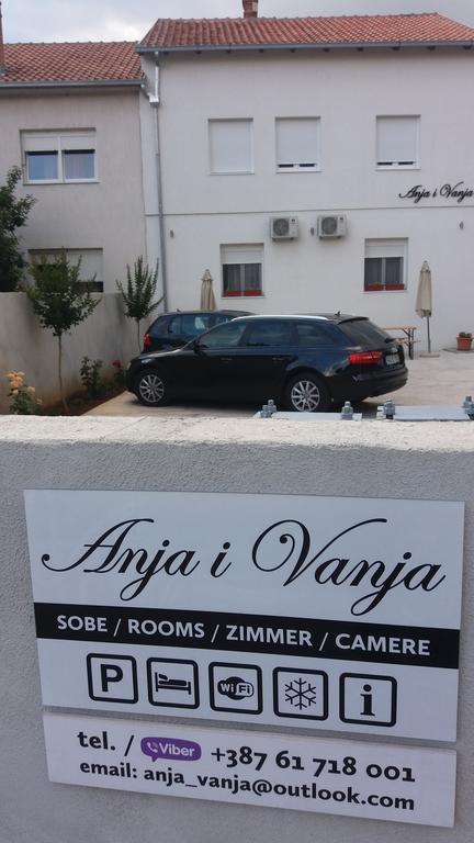 Guest House Vanja โมสตาร์ ภายนอก รูปภาพ