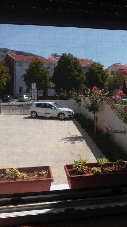 Guest House Vanja โมสตาร์ ภายนอก รูปภาพ