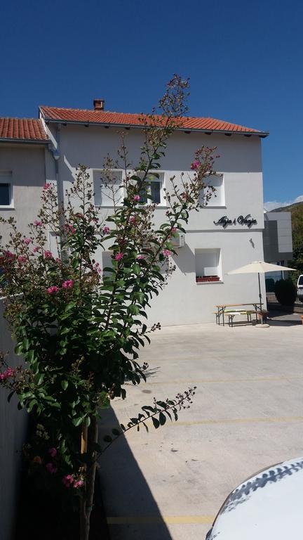 Guest House Vanja โมสตาร์ ภายนอก รูปภาพ